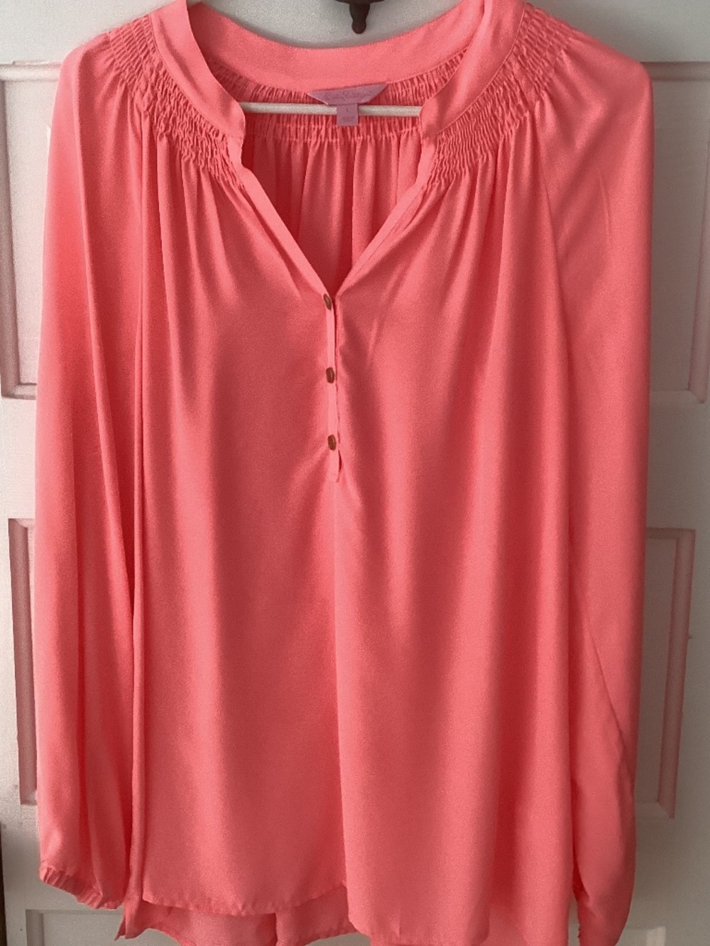 LILLY PULITZER ELSA CORAL PINK 100% silk BLOUSE SZ L